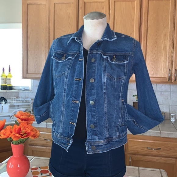 Universal Thread Denim Jacket - Picture 1 of 8